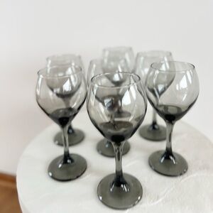 MID-CENTURY‎ SMOKED GREY GLASS WINE GLASSES SET OF 7 LONG STEMS HEAVY BASES EUC